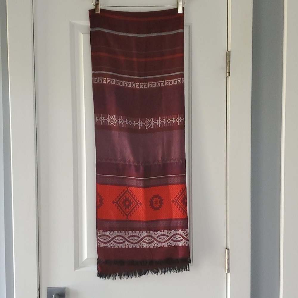 NWOT...100% Pashmina Aztec print scarf!
